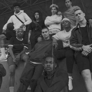 Tropic Colour - Black & White Looks